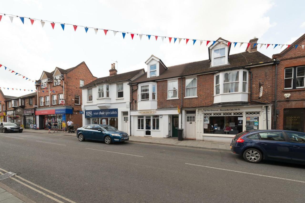 Stylish Town Centre Apartment Henley-on-Thames Exterior photo